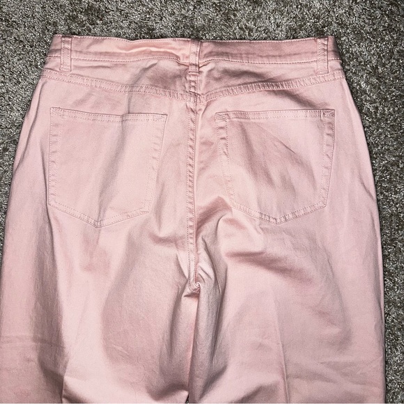 Light Pink Capris, Size 16 - Picture 4 of 5